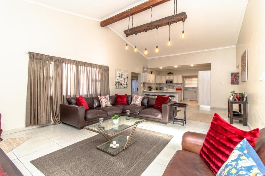 3 Bedroom Property for Sale in Franskraal Western Cape